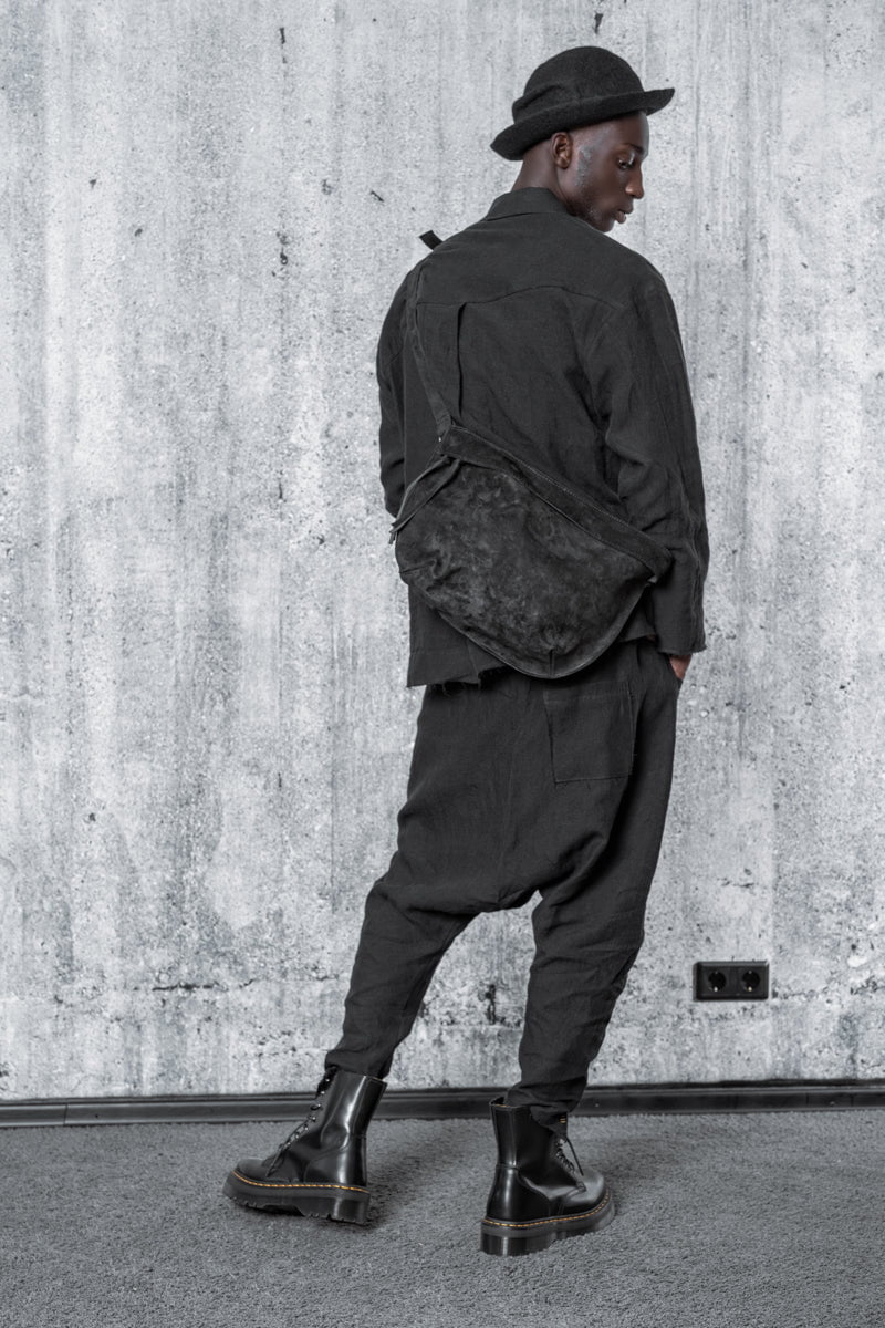 Tasche Tagliovivo | Marsupio XL | Große Crossbody Tasche aus Leder in schwarz - eigensinnig wien Online Shop für Designer Mode und Avantgarde Mode